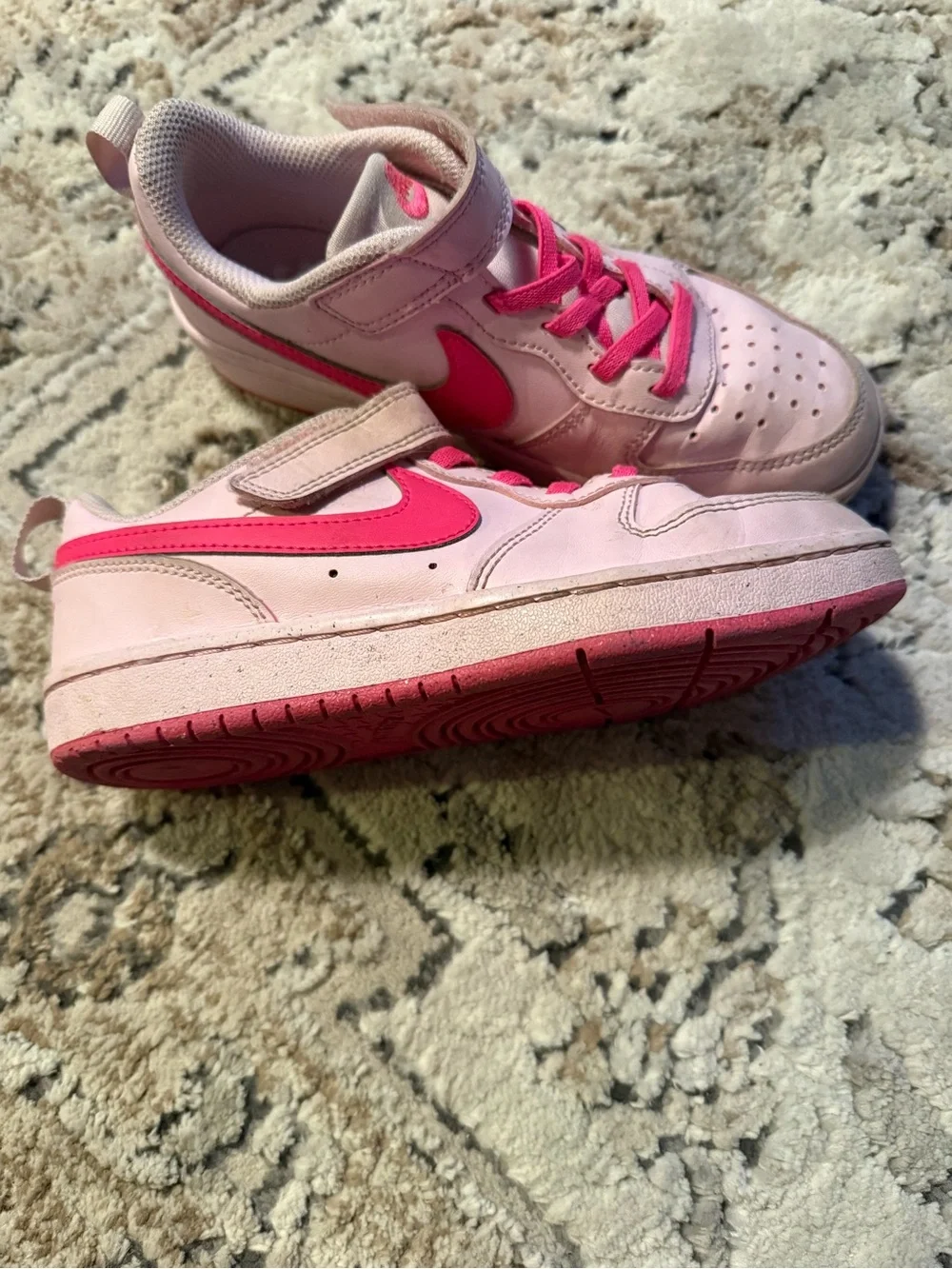 Nike Kids Light Pink Sneakers with Hot Pink Swoosh and Laces
